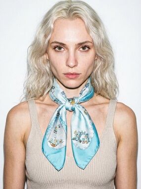 Special edition Hermes Silk Twill Scarf “Les Triplets de Paris” Nicole Lambert